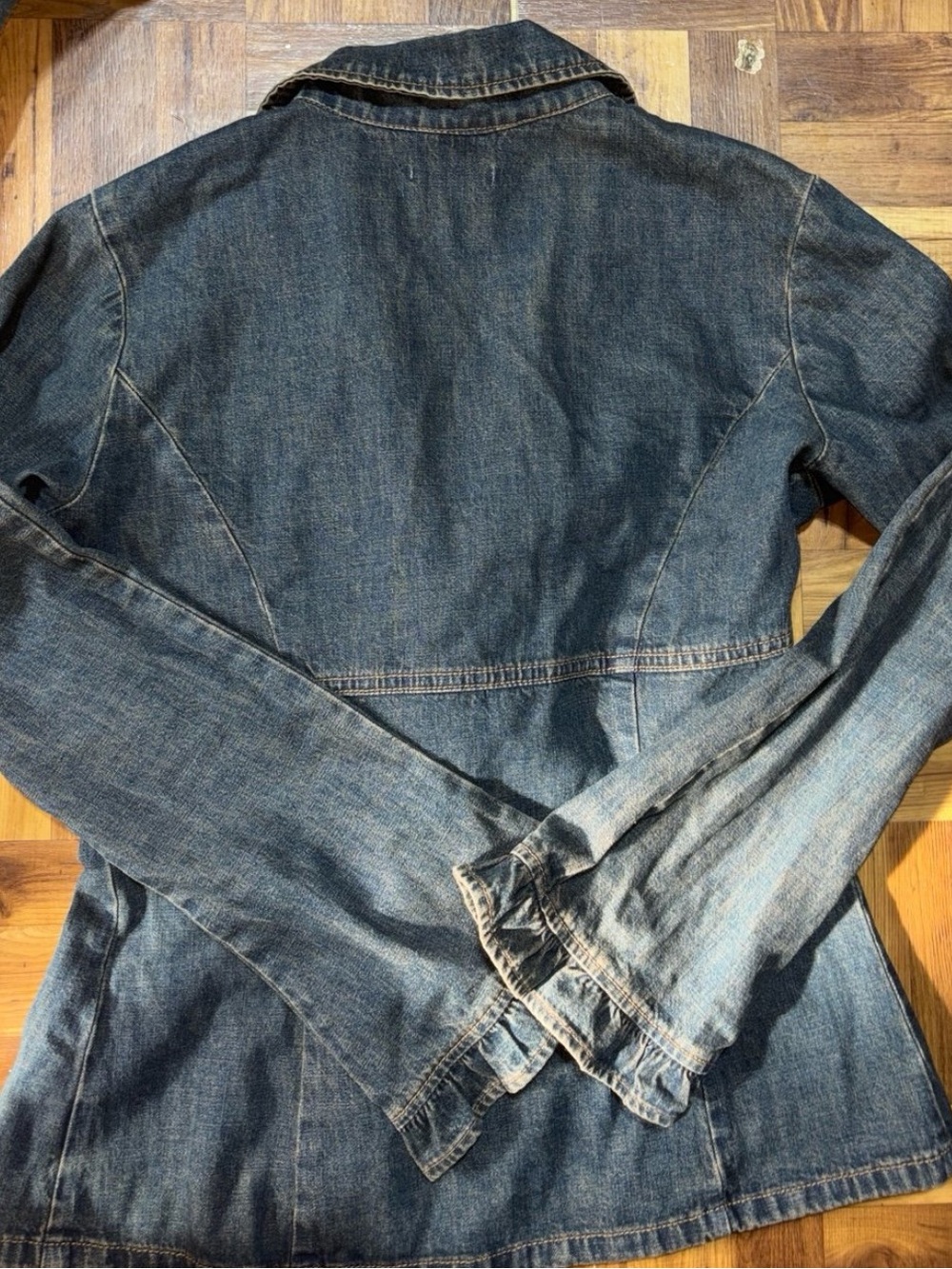 vintage Kitsch denim jacket with playful ruffled trim and tie-vintage,Women’s SM - Picture 4 of 4